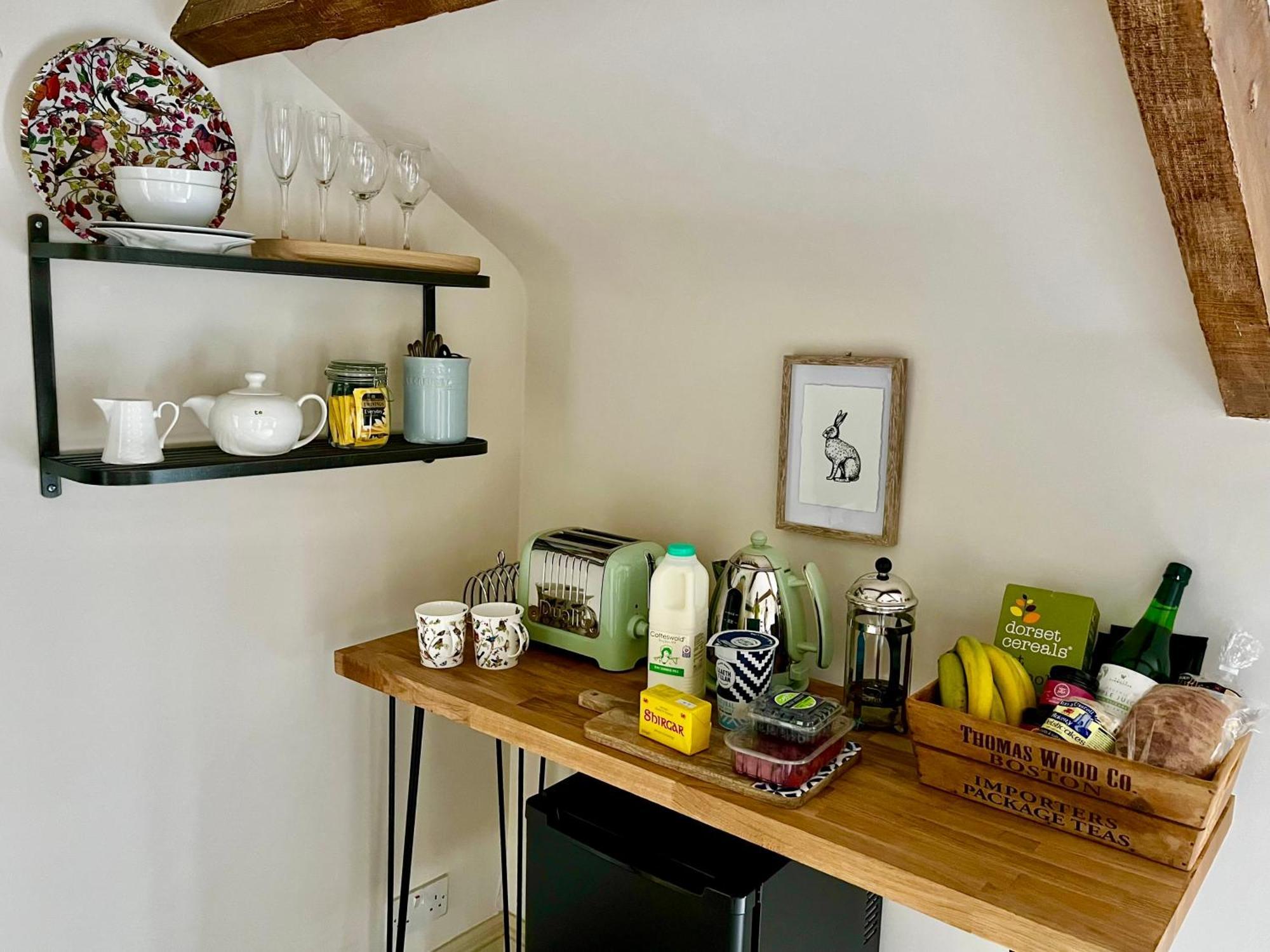 Neuadd B&B Suites Crickhowell Buitenkant foto