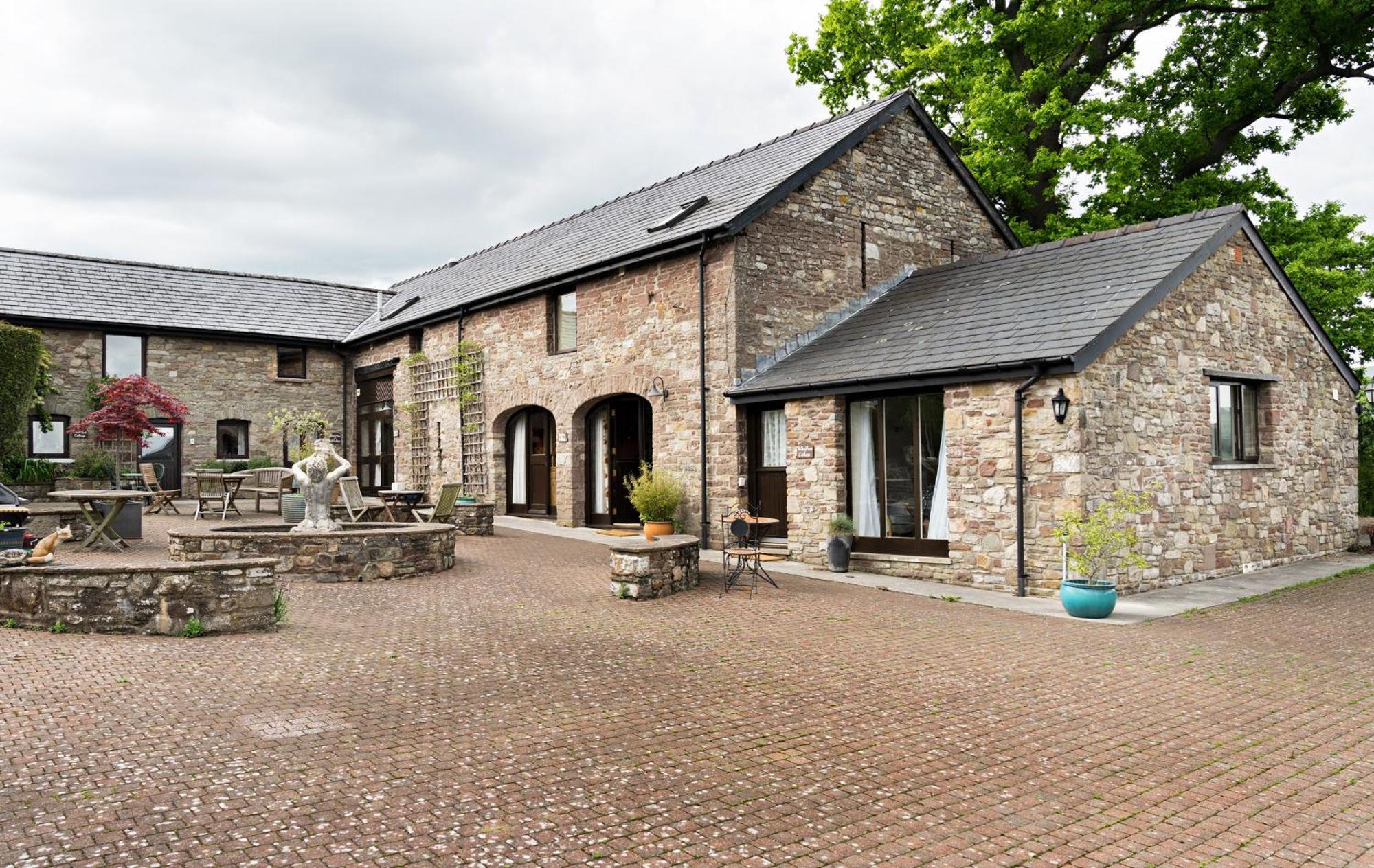 Neuadd B&B Suites Crickhowell Kamer foto